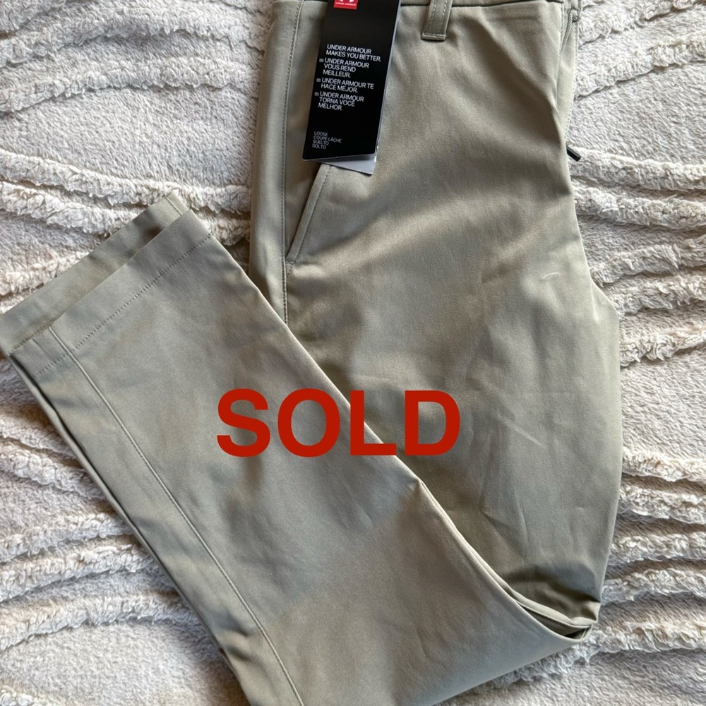 NWT Under Armour Boys Khaki Chino Tech Pants Size 10